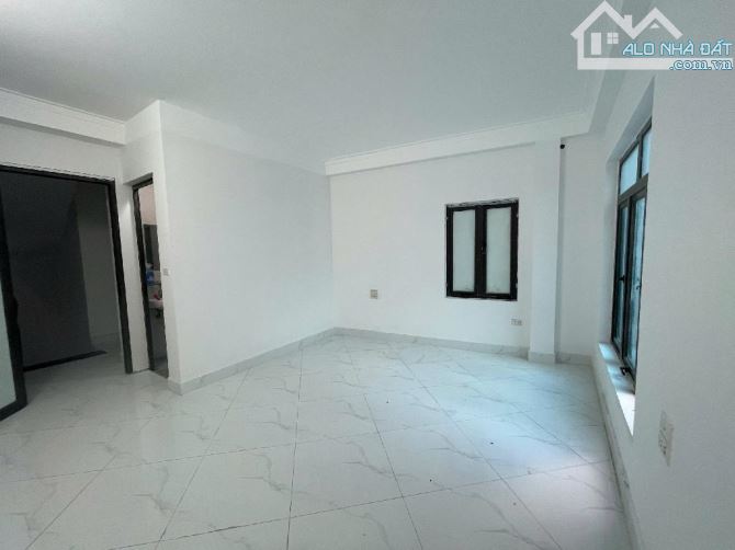 Hà Huy Tập: Nhà 3 tầng 50m2,mới, đẹp , ngõ 3 gác, nội thất long lanh, 4.8 tỷ - 2
