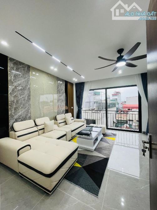 Hà Huy Tập: Nhà 3 tầng 50m2,mới, đẹp , ngõ 3 gác, nội thất long lanh, 4.8 tỷ - 9