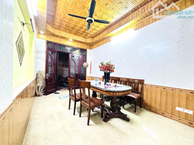💥BÁN NHÀ NGUYỄN ĐÌNH HOÀN, CẦU GIẤY, THOÁNG SÁNG RỰC RỠ💥
