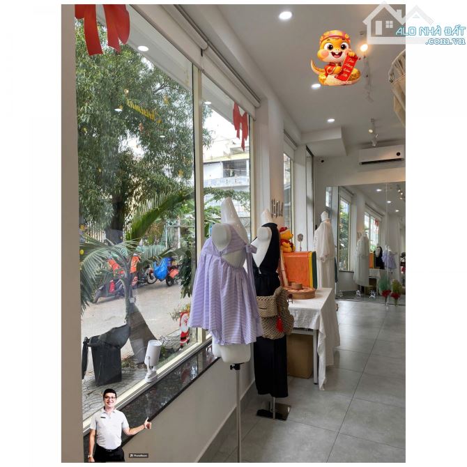 Cần sang shop 2 MT Bình Lợi, Bình Thạnh, 50m2, 20tr