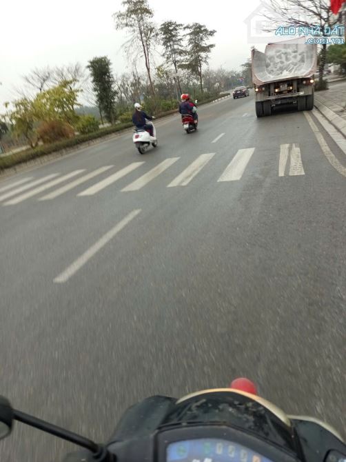 9.6 tỷ/100 m2/5.2 mt/ Kiên Thành/ Tt trâu quỳ /Ngõ Ô tô 7 chỗ thông - 1