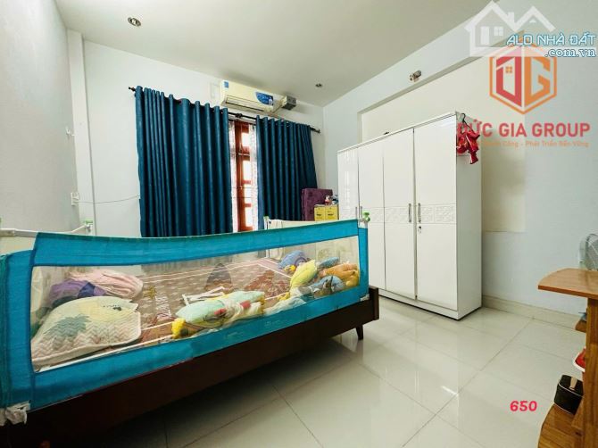 Bán nhà 1 trệt 2 lầu đường N10 khu dân cư D2D, TP.Biên Hòa - 1