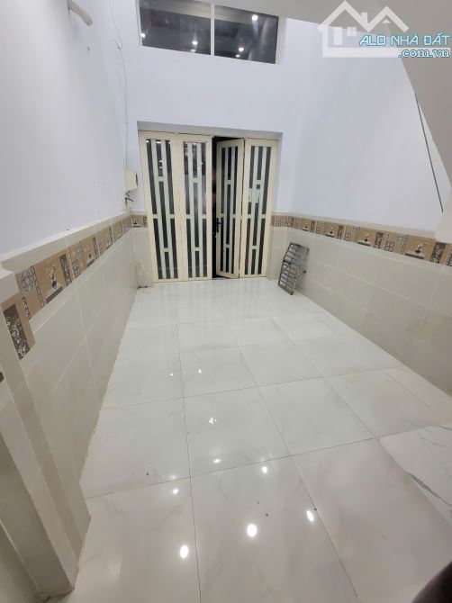 Nhà mới keng, (3.3x11m 2 lầu 3pn 3wc), Trần Minh Quyền-3/2, P.11, Q.10 - 1