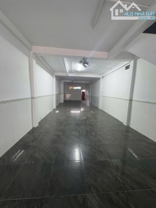 bán nhà có diện tích đất trên 200m2 mặt tiền đường nguyễn văn cừ phường an hòa giá dưới 20 - 1