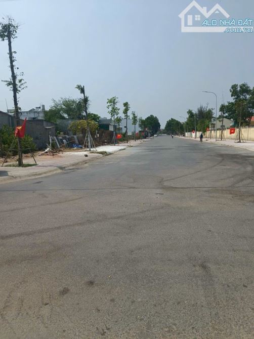 💥Bán lô đất mặt tiền đường Hiền Vương - phường Thanh Hải - TP Phan Thiết - 1