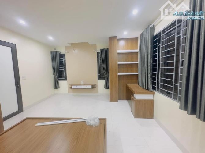 Bán nhà ngõ 173 Hoàng Hoa Thám, Ba Đình – 31m², 5 tầng, giá chỉ 5.86 tỷ - 2