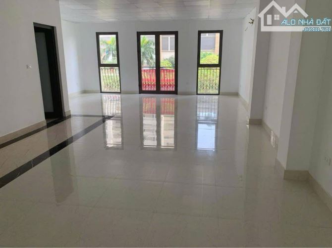 Hiếm nhà đẹp 7 tầng mặt phố lớn Nguyễn Thanh Bình, 95m2, MT 6.5m, thang máy, kinh doanh - 2