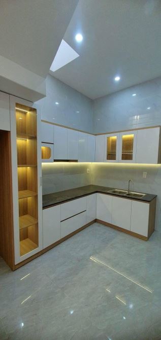 Bán nhà 2 tầng mặt tiền đường Hùng Vương. 60m2 giá 3,4tỷ - 3