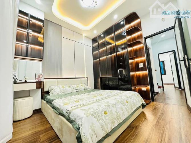 Phố Vương Thừa Vũ, 40m2 - 4 tầng - 3 mặt siêu thoáng. Khu Quân đội an ninh cực tốt. - 3