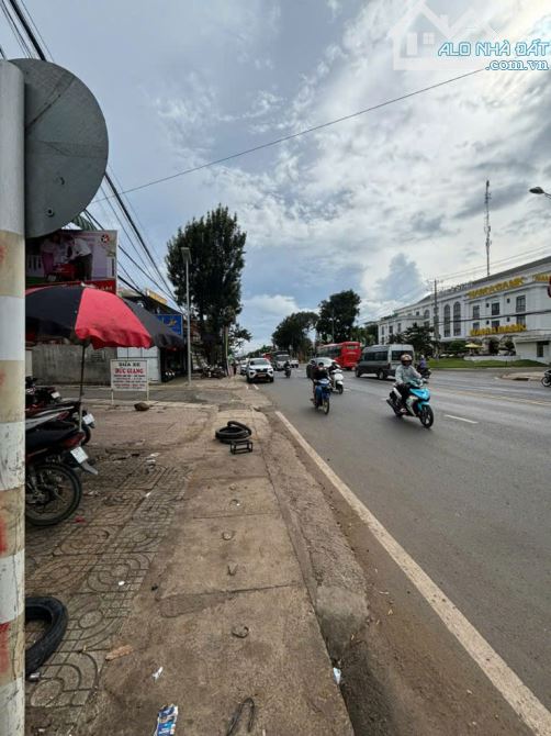 "CĂN NHÀ MT QL 20 NGAY NGÃ 3 LÊ HỒNG PHONG Đức Trọng Lâm Đồng - 4