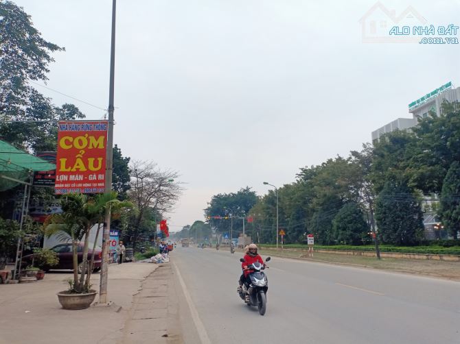 Bán nhà Thị Trấn Xuân Mai, Chương Mỹ, Hà Nội, 315m2, 2 Tầng, Giá 6 tỷ - 4