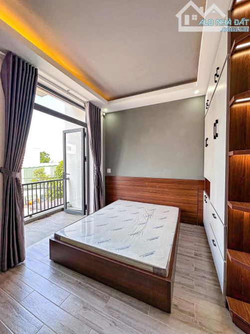 nhà trệt 2 lầu đường số 3 khu đại hoc y dược - 5