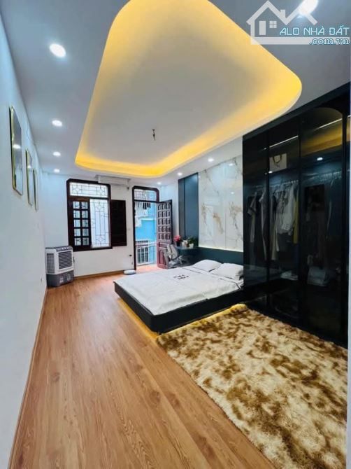 SIÊU PHẨM DUY NHẤT KIM GIANG -HOÀNG MAI- Ô TÔ ĐI QUA - NHÀ ĐẸP, KD , 34M2, 5T, 5.9 TỶ - 5