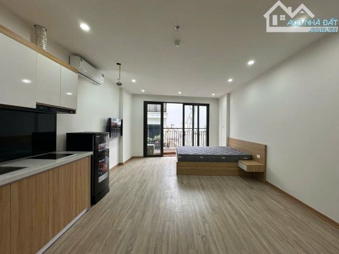 BÁN NHÀ LẠC LONG QUÂN-75M-8 TẦNG THANG MÁY-TÒA APARTMENT-SÁT PHỐ- 29 TỶ - 6