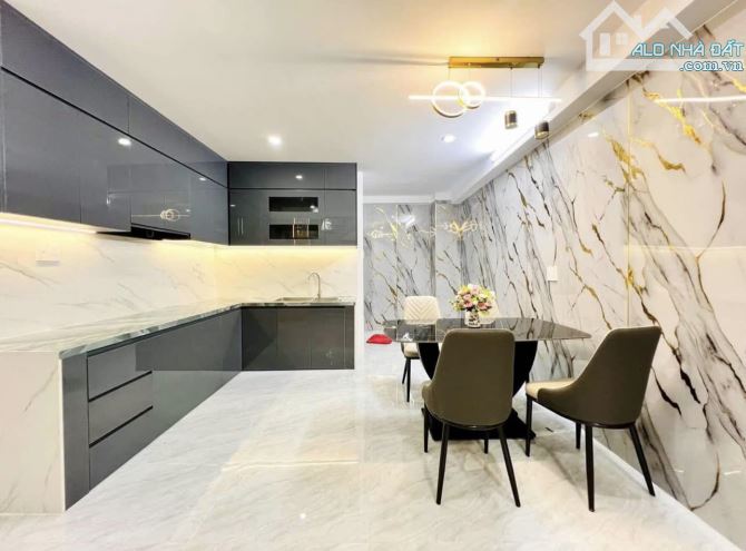 🏡 5.3 TỶ - 4 x 17M - 68M2- 4 TẦNG - NGUYỄN THỊ BÚP- Q.12 - XE HƠI NGỦ - NHÀ MỚI FULL NT - 9