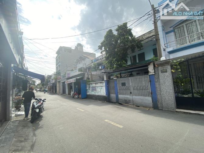 Nhà Nguyễn Oanh - Khu Cư xá Lam Sơn, P17, GV. DT: 5,2m x 17m trệt 2 lầu ST, giá 9,5 tỷ TL