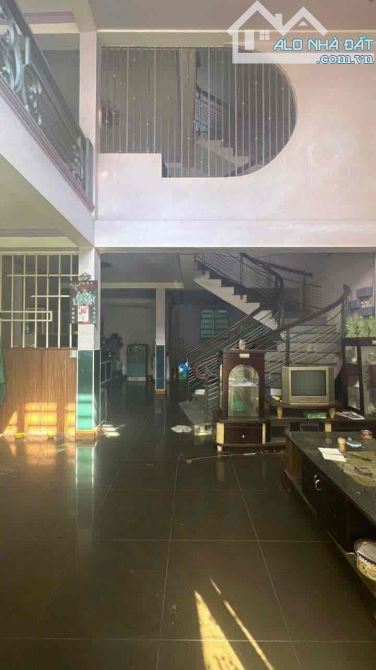 WELCOME. BÁN NHÀ 2.5 TẦNG. KIỆT ÔTÔ THÔNG .GIÁ RẺ. DT ĐẸP