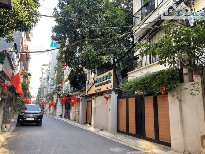 Bán CCMN đẹp phố Thanh Đàm - Hoàng Mai, ô tránh, chạy vòng quanh, 100m2, mt rộng, 16.5 tỷ