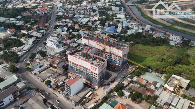 Căn hộ cao cấp có 3 mặt hướng thuỷ vị trí liên kề Quận 12 và TP. Thủ Đức. Chỉ 32tr/m2 - 2