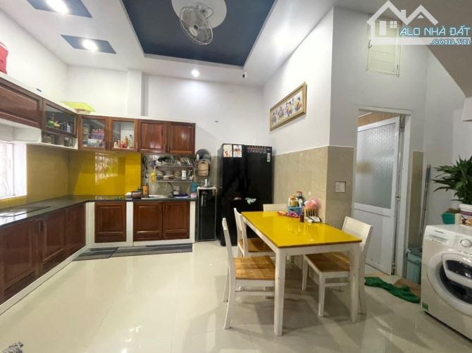 NHÀ MỚI ĐẸP HẺM DAISU 56M2 ĐƯỜNG NAM KÌ KHỞI NGHĨA, VŨNG TÀU – GẦN BIỂN, GIÁ TỐT CHỈ 4 TỶ - 1