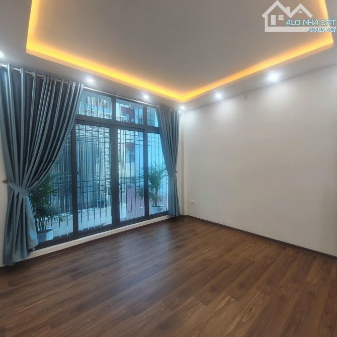 SỐC! BÁN NHÀ KIM GIANG,2 THOÁNG,THÔNG,TK ĐẸP, OTO 42m2, 4Tchỉ 6.85 tỷ - 2