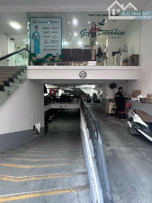 BÁN NHÀ MẶT PHỐ VIP HOÀN KIẾM Ô TÔ 2 CHIỀU - VỈA HÈ - KINH DOANH ĐẲNG CẤP - SỔ HOA HẬU - 2
