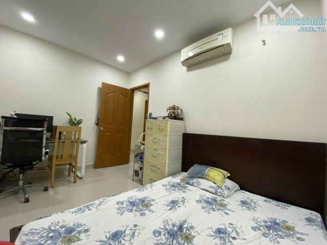 🏠 Bán chung cư Long Sơn - Căn hộ gồm 3 phòng ngủ, 2 WC 🛋️ Nội thất đầy đủ - 2