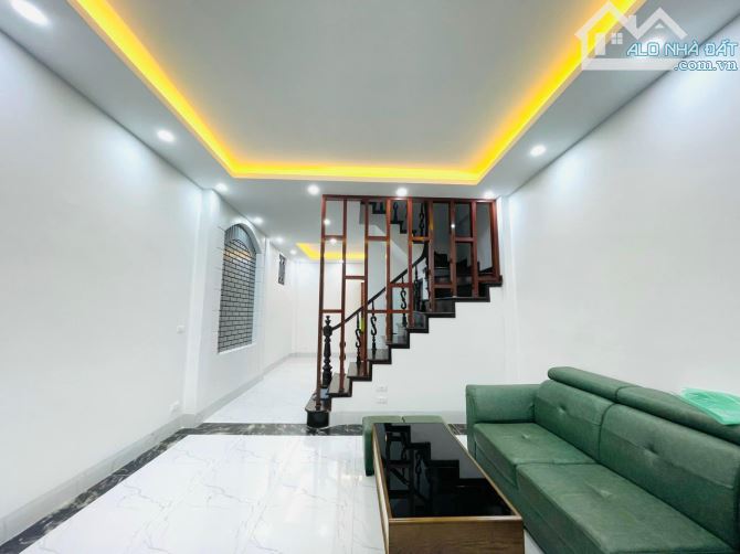 SỐC! BÁN NHÀ KIM GIANG,2 THOÁNG,THÔNG,TK ĐẸP, OTO 42m2, 4Tchỉ 6.85 tỷ - 3