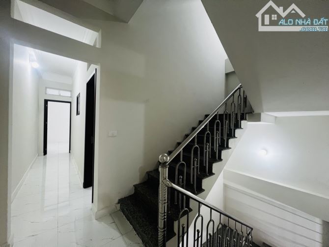 Bán CCMN đẹp phố Thanh Đàm - Hoàng Mai, ô tránh, chạy vòng quanh, 100m2, mt rộng, 16.5 tỷ - 3