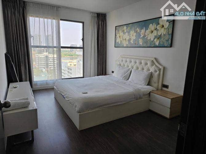 Cho Thuê Chung Cư SAIGON ROYAL Quận 4 2PN 2WC Full Nội Thất - 3