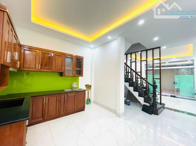 SỐC! BÁN NHÀ KIM GIANG,2 THOÁNG,THÔNG,TK ĐẸP, OTO 42m2, 4Tchỉ 6.85 tỷ - 4