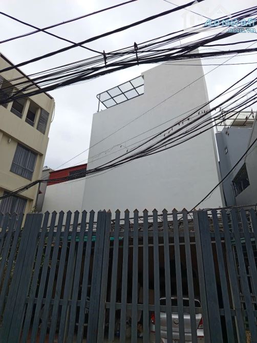 Nhà mới/Vũ Đình Tụng/5.85 Tỷ/ 33m2/ 5 tầng/3.8 mt - 4