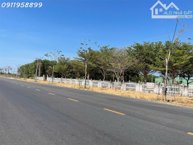 Bán đất thổ cư Đường Hùng Vương, Thị xã LaGi thổ cư 500m2 giá rẻ nhất view Biển - 4