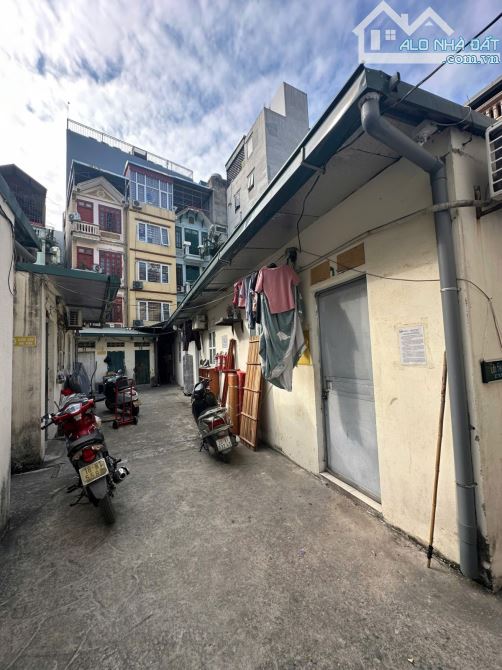 PHỐ KHƯƠNG HẠ LÔ GÓC - MẶT TIỀN KHỦNG - HIẾM CÒN SÓT LẠI MẢNH ĐẤT TO - Ô TÔ VÀO NHÀ. - 5