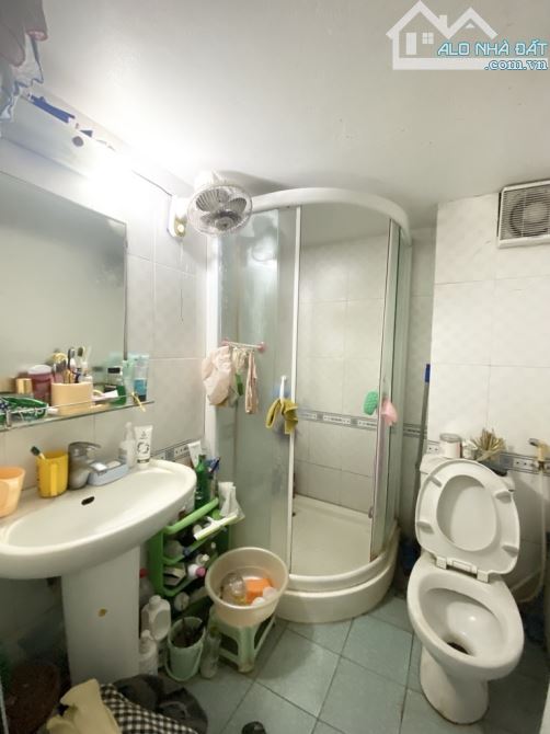 PHÚC DIỄN 83M2, 4TẦNG -Ô TÔ ĐỖ CỬA - CÁCH PHỐ 20 M - BÁN ĐẤT TẶNG NHÀ- CHỈ 10 TỶ - 9