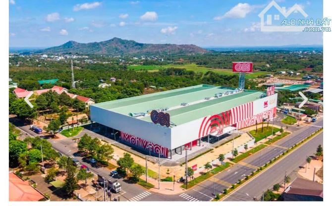 Đất Góc 2 Mặt Tiền Kinh Doanh đối diện Siêu Thị Go