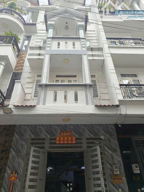 Bình Tân - Nhà khu hương Lộ 2 - 3 Tầng - Hẻm thông xe hơi - Sổ hồng riêng