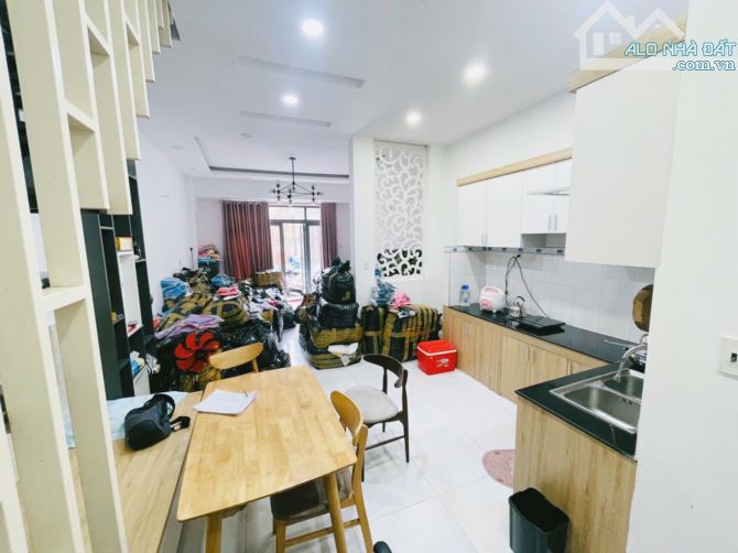 NHÀ MỚI GẦN MẶT TIỀN - 45m2 - Đ.Phan Văn Trị, Bình Thạnh - NHỈNH 5 TỶ - 1