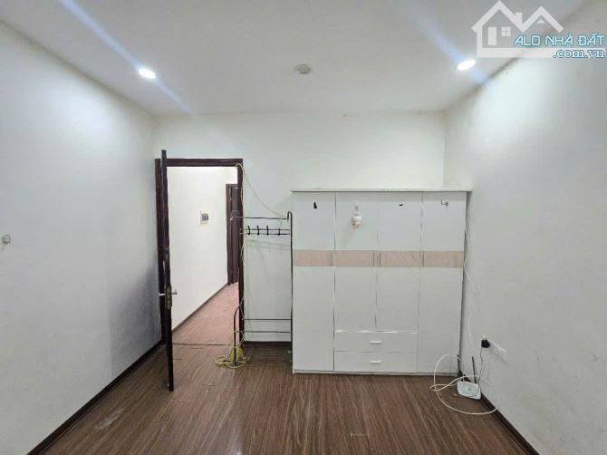 Không có căn rẻ hơn Định Công - Hoàng Mai 60m² 3 tầng đẹp chỉ 7.5 tỷ - Gần phố - Gần oto - 1