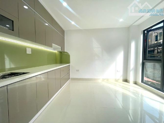 🏠🏠Nhà Kim Mã 5 tầng mặt ngõ ô tô đỗ cửa ko chệch tý gì - 1