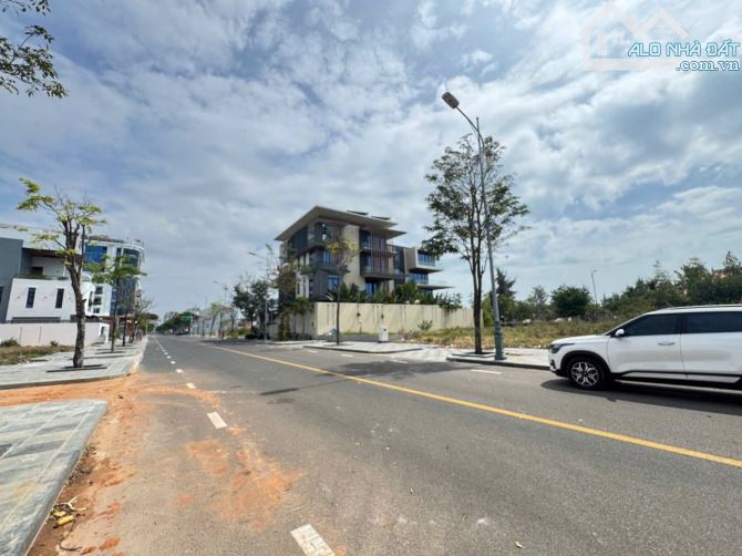 Cần bán 240m2 nền biệt thự C2 hướng biển cực đẹp tại Ocean Dunes Phố Biển Rạng Đông - 2