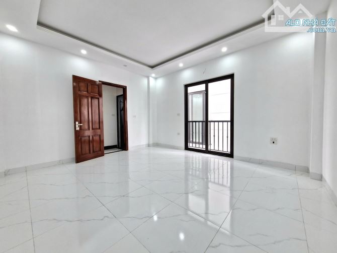 Bán Nhà Thượng Cát - Bắc Từ Liêm, 30m2*5Tầng. Ngõ nông ôtô đỗ gần trường học, chợ dân - 2