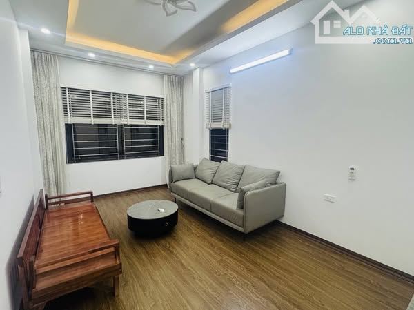 🏡 Nhà 38m2- Bà Triệu -5 tầng thang máy- ô tô qua nhà - 8.1 tỷ - 2