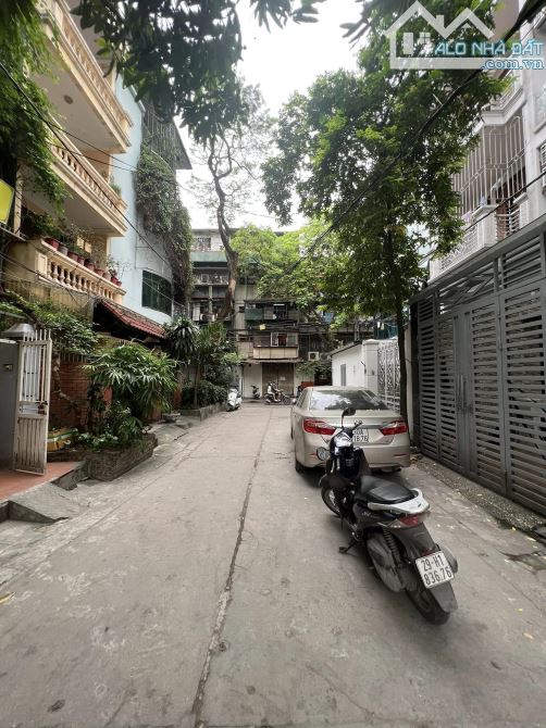 Bán tòa CCMN phố Khương Trung 95m2x7T thang máy MT6.3m 17p đường ô tô thu 1.3 tỷ - 2