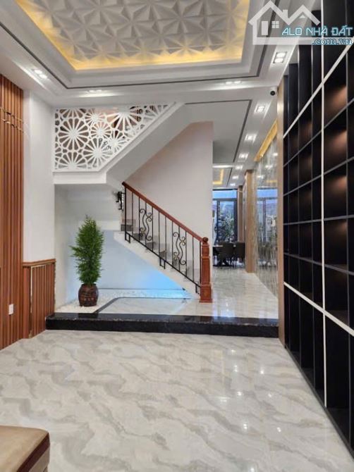 Siêu phẩm nhà phố trung tâm Q7, đẹp lung linh, 100m2, chỉ hơn 14 tỷ - 2