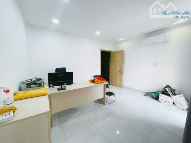 NHÀ MỚI GẦN MẶT TIỀN - 45m2 - Đ.Phan Văn Trị, Bình Thạnh - NHỈNH 5 TỶ - 3