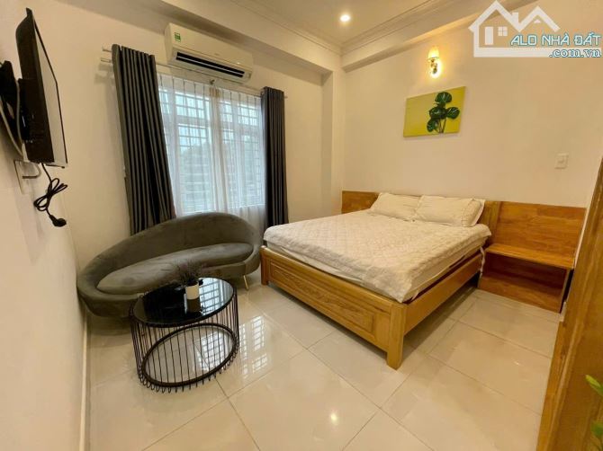 🎉Phòng Đẹp Nhà Mặt Tiền Đào Duy Anh, Thang Máy Rộng 35m2 📌Địa chỉ: Đào Duy Anh- Phú Nhuậ - 3