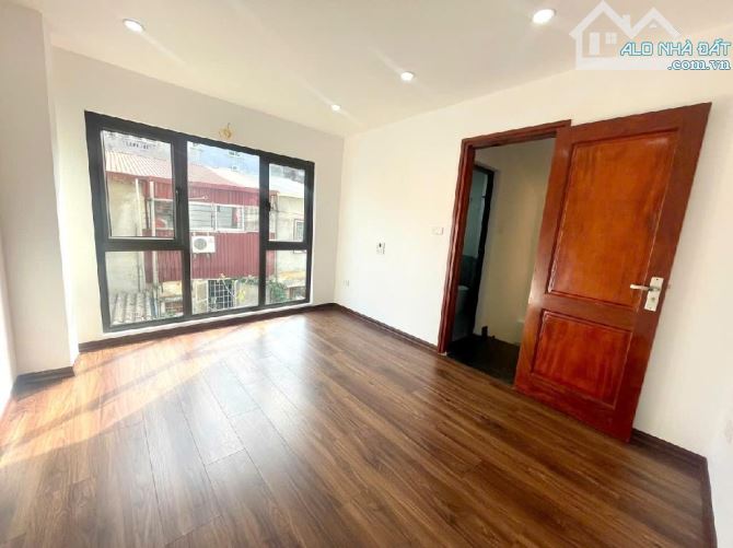 🏠🏠Nhà Kim Mã 5 tầng mặt ngõ ô tô đỗ cửa ko chệch tý gì - 3