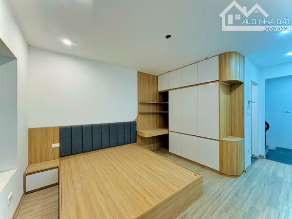 🏡 Nhà 38m2- Lê Lợi- 5 tầng thang máy- mặt ngõ thông- ô tô 7 chỗ qua nhà- 8.1 tỷ - 3