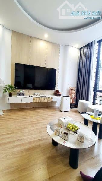 🏡 Nhà 37m2- Tô Hiệu- 5 tầng thang máy- ô tô qua nhà- 8.05 tỷ - 3